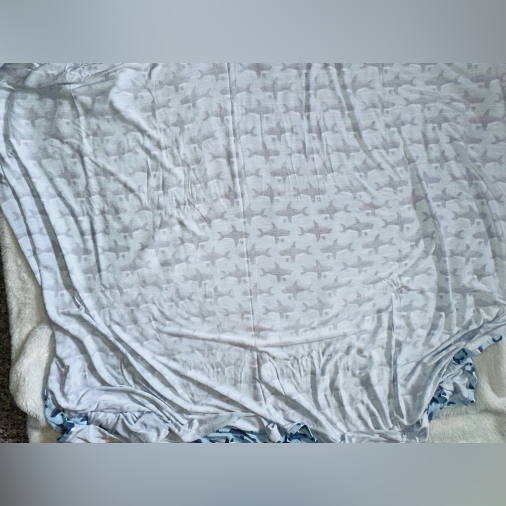 🦈LS OG Shark Swaddle Set🦈 - Picture 8 of 10